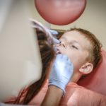 Jak dbać o zęby lepiej zapobiegać niż leczyć – Wizyta u stomatologa